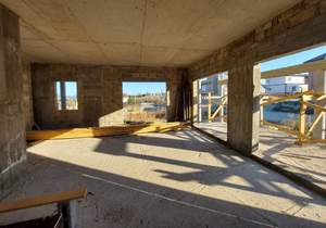 Дом 150м&sup2;, 2-этажный, участок 4 сот.  