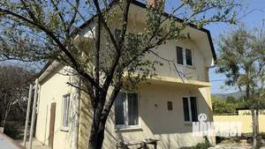 Дом 141м², 2-этажный, участок 5 сот.  