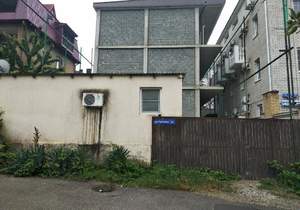 Дом 350м², 3-этажный, участок 3 сот.  