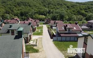 Дом 165м&sup2;, 2-этажный, участок 6 сот.  