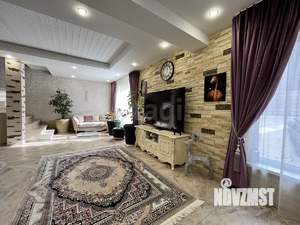 Дом 350м², 2-этажный, участок 14 сот.  