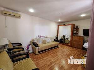 Дом 120м², 2-этажный, участок 6 сот.  