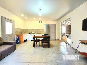 Коттедж 170м², 2-этажный, участок 5 сот.  