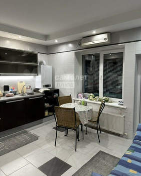 Дом 350м², 3-этажный, участок 4 сот.  