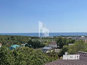 Дом 180м², 2-этажный, участок 10 сот.  