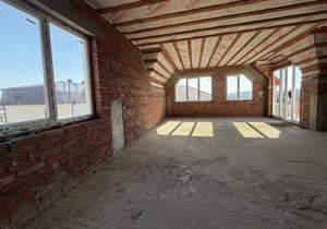 Дом 211м&sup2;, 3-этажный, участок 3 сот.  