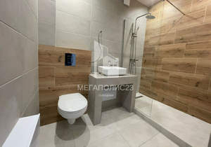 Дом 170м&sup2;, 3-этажный, участок 2 сот.  