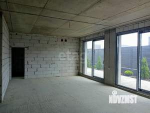 Дом 260м&sup2;, 2-этажный, участок 5 сот.  