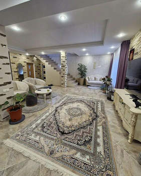 Дом 450м&sup2;, 3-этажный, участок 13 сот.  