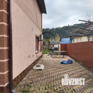 Дом 204м&sup2;, 3-этажный, участок 6 сот.  