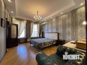 Дом 296м&sup2;, 2-этажный, участок 5 сот.  