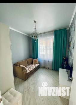 Коттедж 140м², 2-этажный, участок 5 сот.  