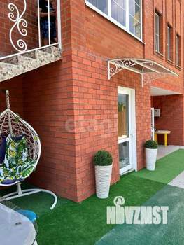 Дом 351м&sup2;, 3-этажный, участок 6 сот.  