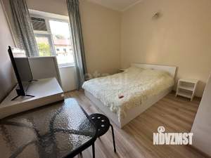 Дом 231м², 2-этажный, участок 7 сот.  
