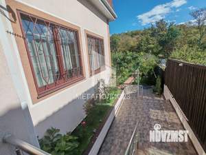 Дом 280м&sup2;, 3-этажный, участок 6 сот.  