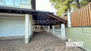 Дом 320м², 2-этажный, участок 9 сот.  