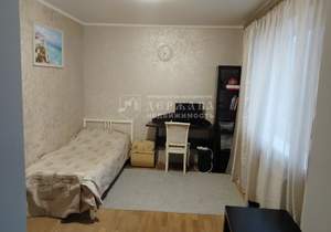 Дом 262м², 3-этажный, участок 8 сот.  