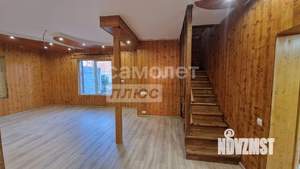 Дом 122м&sup2;, 2-этажный, участок 3 сот.  