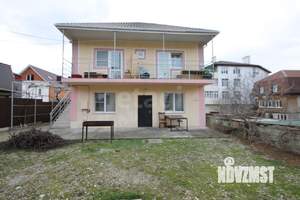 Дом 267м&sup2;, 2-этажный, участок 6 сот.  