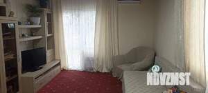 Дом 140м&sup2;, 2-этажный, участок 4 сот.  