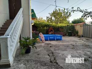 Дом 450м², 3-этажный, участок 9 сот.  