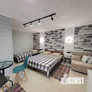 Дом 250м&sup2;, 3-этажный, участок 9 сот.  