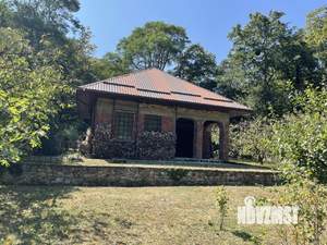 Дом 180м², 2-этажный, участок 10 сот.  