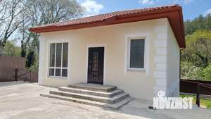 Дом 174м&sup2;, 2-этажный, участок 4 сот.  