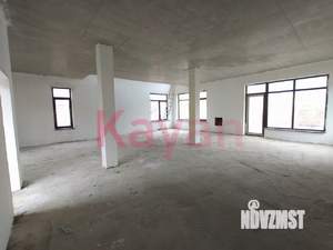 Дом 180м&sup2;, 2-этажный, участок 5 сот.  