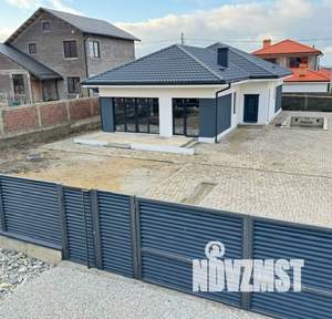 Дом 150м&sup2;, 1-этажный, участок 6 сот.  