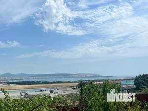 Дом 130м&sup2;, 2-этажный, участок 6 сот.  