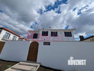 Дом 153м&sup2;, 2-этажный, участок 3 сот.  