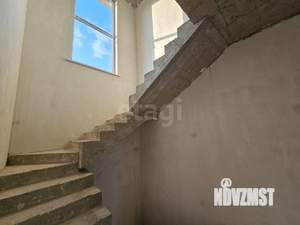 Дом 250м&sup2;, 3-этажный, участок 3 сот.  