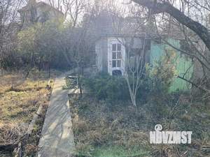 Дом 60м&sup2;, 1-этажный, участок 6 сот.  