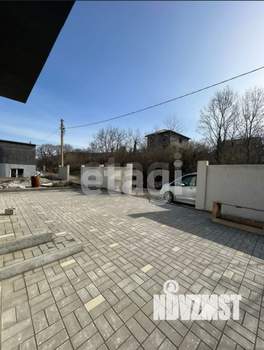 Дом 210м&sup2;, 2-этажный, участок 4 сот.  