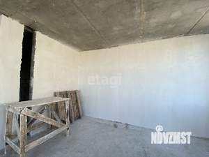 Дом 185м&sup2;, 3-этажный, участок 2 сот.  