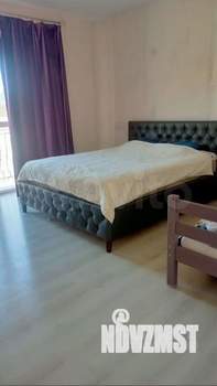 Дом 215м², 2-этажный, участок 8 сот.  