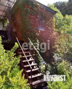 Дом 108м&sup2;, 2-этажный, участок 5 сот.  