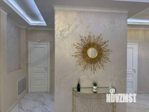 Дом 305м², 3-этажный, участок 4 сот.  