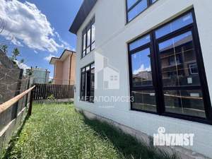 Дом 286м&sup2;, 3-этажный, участок 4 сот.  