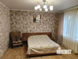 Дом 262м², 3-этажный, участок 8 сот.  