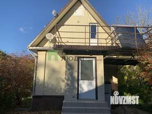 Дом 101м², 2-этажный, участок 77 сот.  