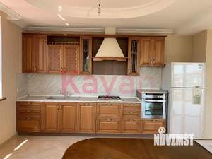 Дом 850м², 5-этажный, участок 6 сот.  