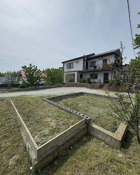 Дом 130м&sup2;, 2-этажный, участок 11 сот.  