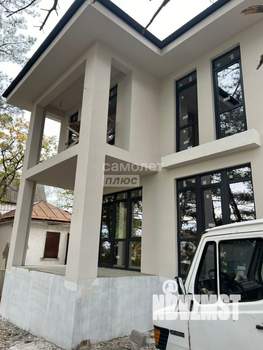 Дом 195м&sup2;, 2-этажный, участок 6 сот.  