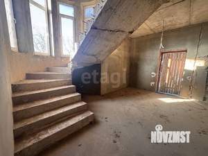 Дом 179м&sup2;, 2-этажный, участок 5 сот.  