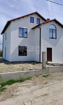 Дом 140м², 2-этажный, участок 3 сот.  