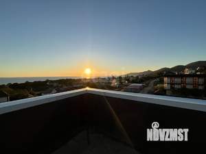 Дом 647м&sup2;, 3-этажный, участок 3 сот.  