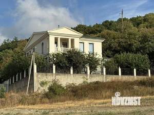 Дом 296м&sup2;, 2-этажный, участок 5 сот.  