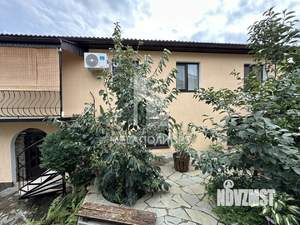 Дом 311м&sup2;, 2-этажный, участок 6 сот.  